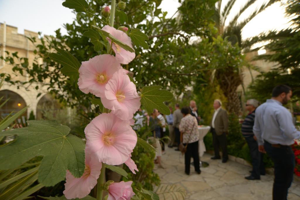 St. George’s Cathedral Pilgrim Guesthouse – Jerusalem Exterior foto