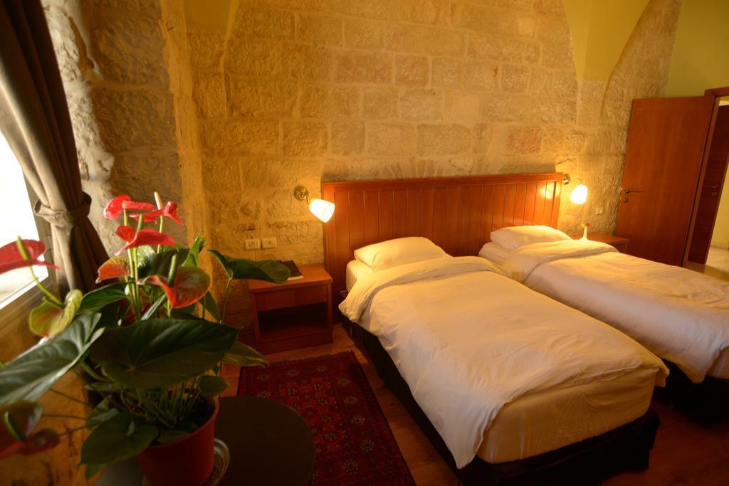 St. George’s Cathedral Pilgrim Guesthouse – Jerusalem Exterior foto